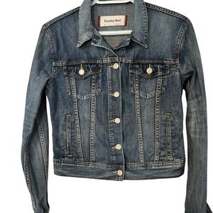 Aritzia Sunday Best Cropped Denim Jacket